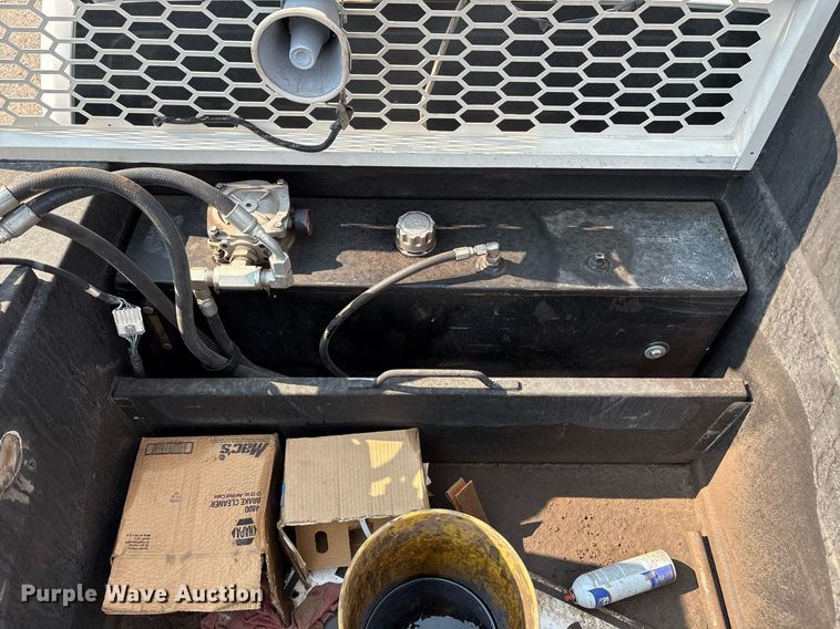 image for item DX8018 2019 Ford F550 Super Duty XL Crew Cab utility / service truck