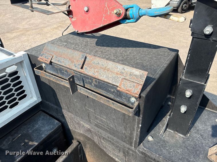 image for item DX8018 2019 Ford F550 Super Duty XL Crew Cab utility / service truck