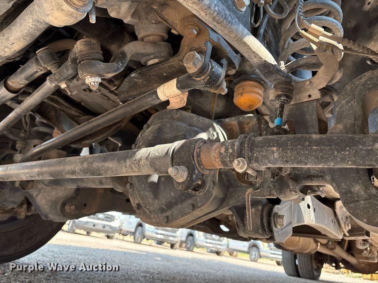 image for item DX8018 2019 Ford F550 Super Duty XL Crew Cab utility / service truck