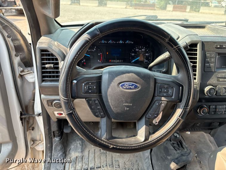 image for item DX8018 2019 Ford F550 Super Duty XL Crew Cab utility / service truck