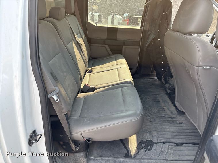 image for item DX8018 2019 Ford F550 Super Duty XL Crew Cab utility / service truck