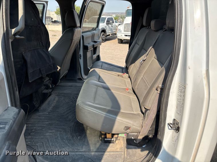 image for item DX8018 2019 Ford F550 Super Duty XL Crew Cab utility / service truck