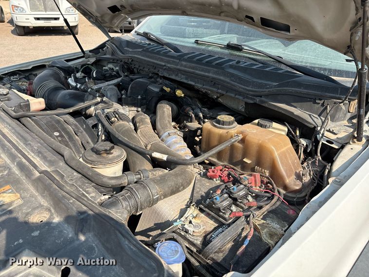 image for item DX8018 2019 Ford F550 Super Duty XL Crew Cab utility / service truck