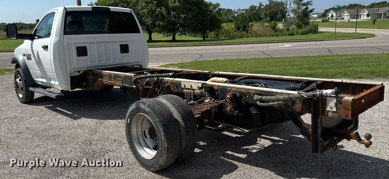 image for item DY0392 2016 Dodge Ram 5500  truck cab and chassis