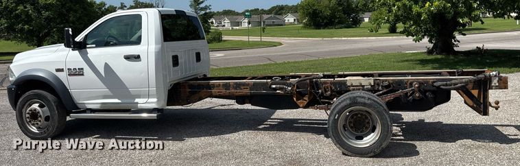 image for item DY0392 2016 Dodge Ram 5500  truck cab and chassis