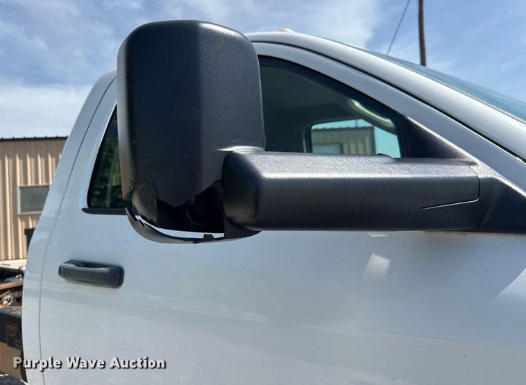 image for item DY0392 2016 Dodge Ram 5500  truck cab and chassis