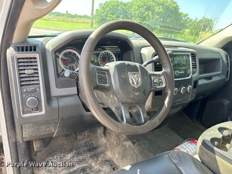 image for item DY0392 2016 Dodge Ram 5500  truck cab and chassis