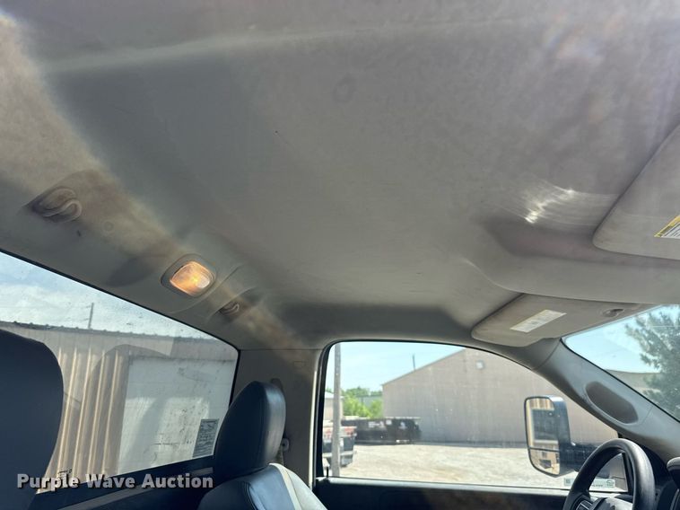 image for item DY0392 2016 Dodge Ram 5500  truck cab and chassis