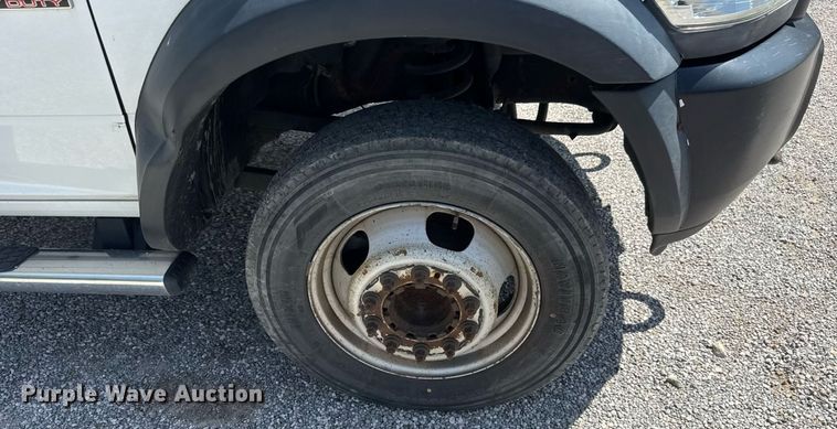 image for item DY0392 2016 Dodge Ram 5500  truck cab and chassis