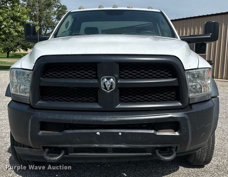 image for item DY0393 2016 Dodge Ram 4500 truck cab and chassis