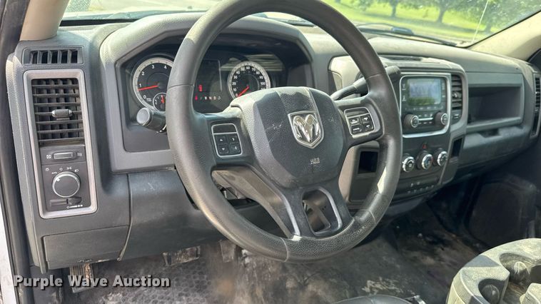 image for item DY0393 2016 Dodge Ram 4500 truck cab and chassis