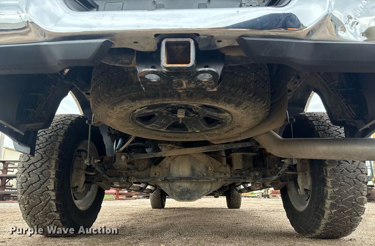 image for item DY0429 2022 Dodge Ram 2500 Big Horn  Crew Cab pickup truck