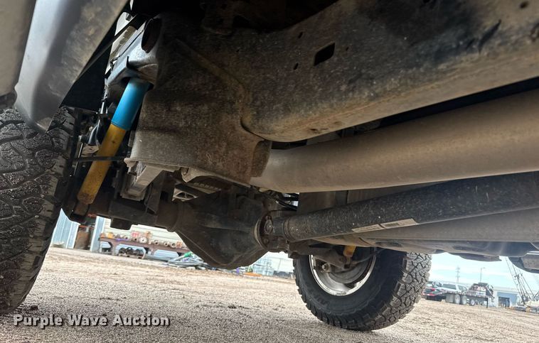 image for item DY0429 2022 Dodge Ram 2500 Big Horn  Crew Cab pickup truck