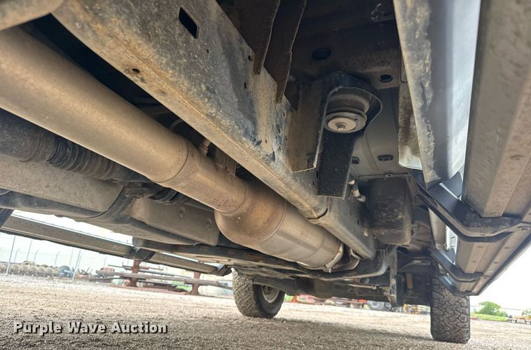 image for item DY0429 2022 Dodge Ram 2500 Big Horn  Crew Cab pickup truck