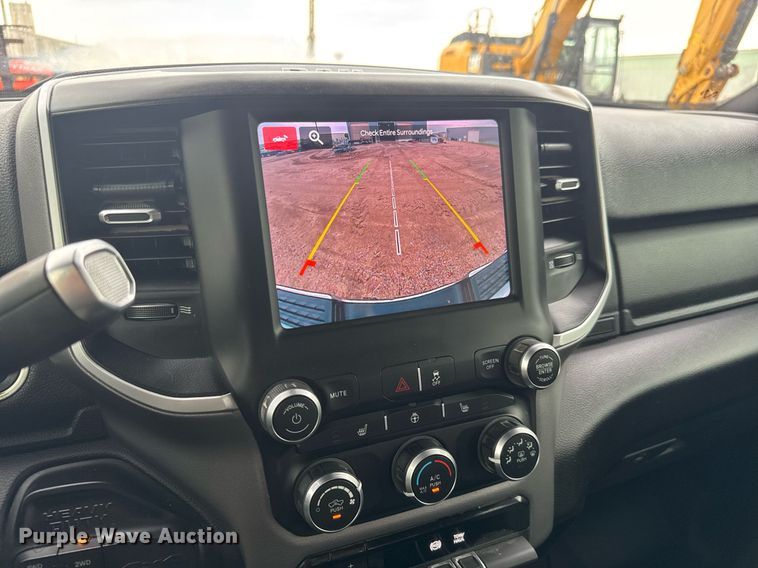 image for item DY0429 2022 Dodge Ram 2500 Big Horn  Crew Cab pickup truck