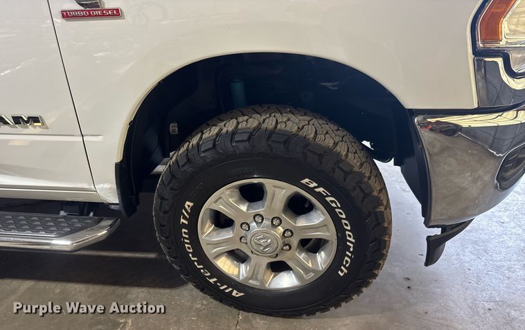 image for item DY0429 2022 Dodge Ram 2500 Big Horn  Crew Cab pickup truck