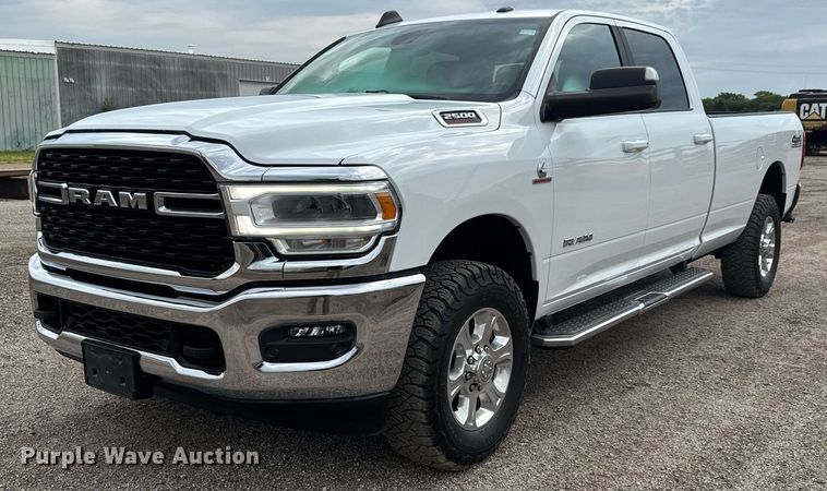image for item DY0430 2022 Dodge Ram 2500 Big Horn Crew Cab pickup truck