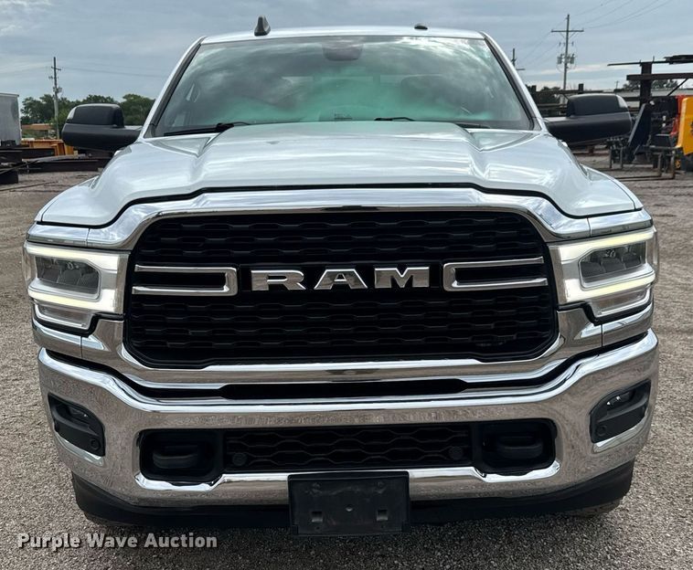 image for item DY0430 2022 Dodge Ram 2500 Big Horn Crew Cab pickup truck
