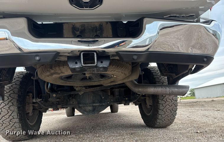 image for item DY0430 2022 Dodge Ram 2500 Big Horn Crew Cab pickup truck