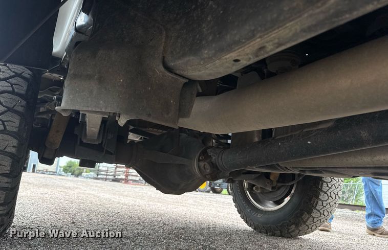 image for item DY0430 2022 Dodge Ram 2500 Big Horn Crew Cab pickup truck