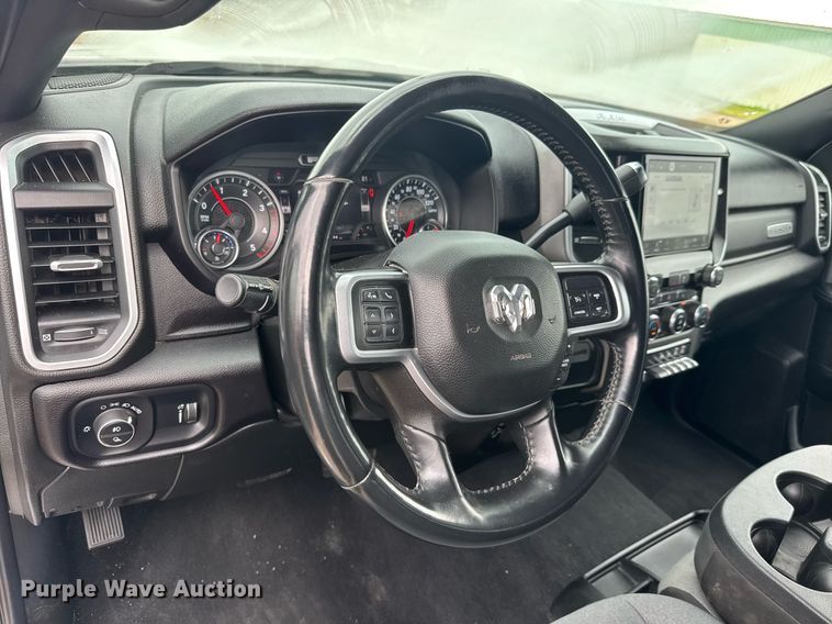 image for item DY0430 2022 Dodge Ram 2500 Big Horn Crew Cab pickup truck