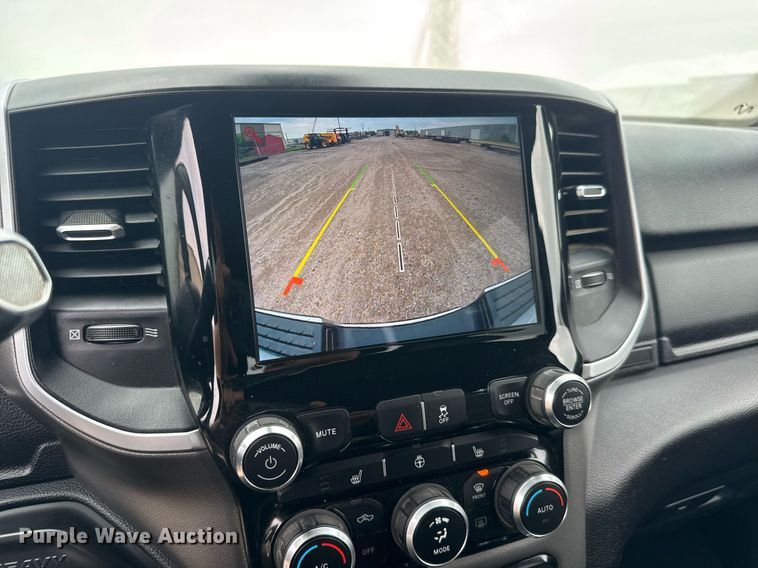 image for item DY0430 2022 Dodge Ram 2500 Big Horn Crew Cab pickup truck