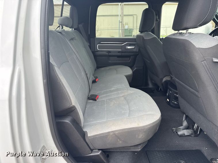 image for item DY0430 2022 Dodge Ram 2500 Big Horn Crew Cab pickup truck