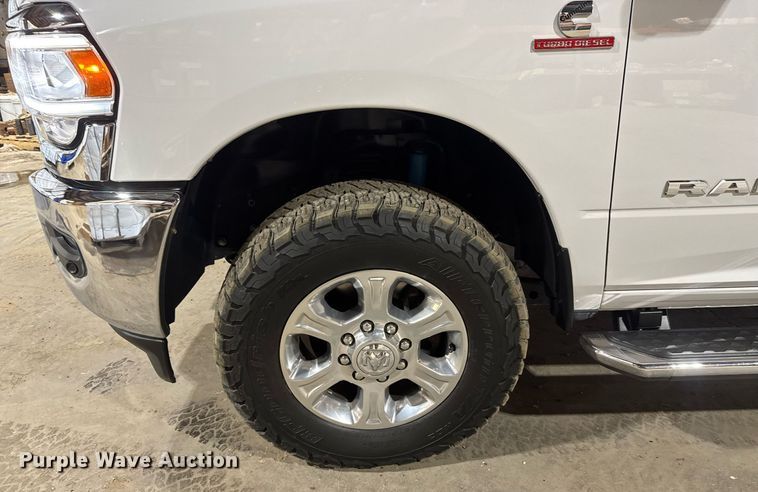 image for item DY0430 2022 Dodge Ram 2500 Big Horn Crew Cab pickup truck