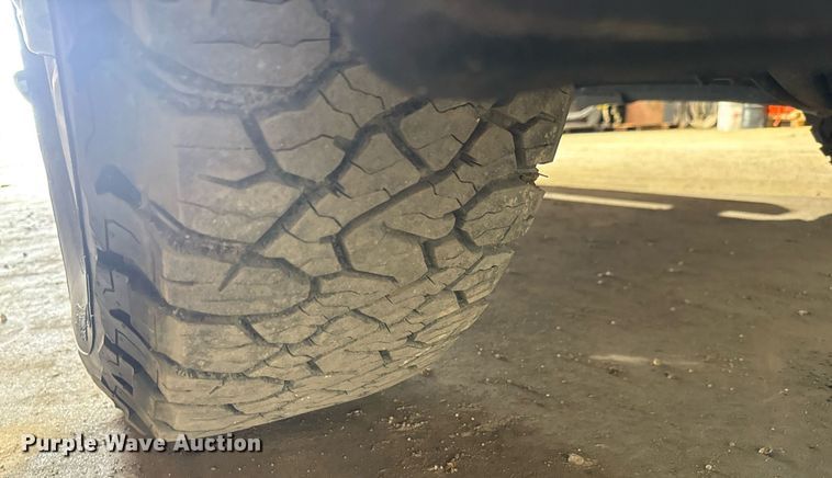 image for item DY0430 2022 Dodge Ram 2500 Big Horn Crew Cab pickup truck