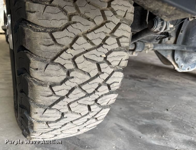 image for item DY0430 2022 Dodge Ram 2500 Big Horn Crew Cab pickup truck