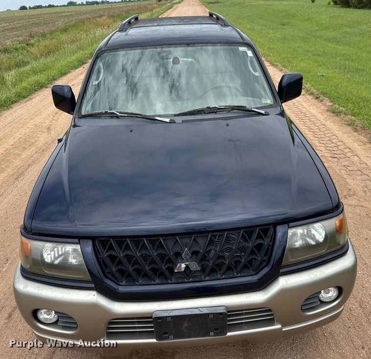 image for item DY0434 2002 Mitsubishi Montero Sport SUV