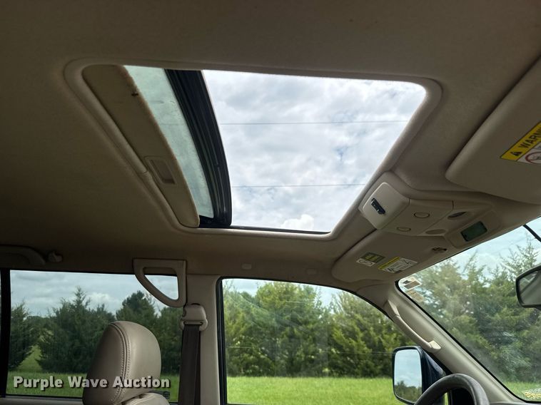 image for item DY0434 2002 Mitsubishi Montero Sport SUV