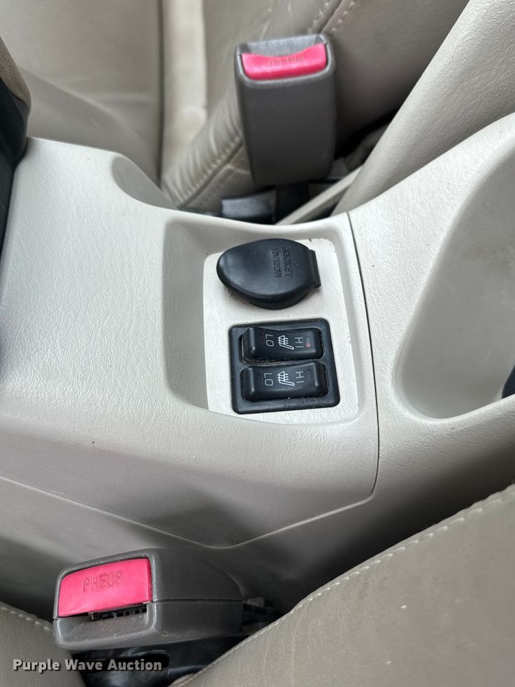 image for item DY0434 2002 Mitsubishi Montero Sport SUV