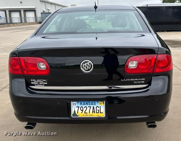 image for item DY0439 2006 Buick Lucerne CXS 