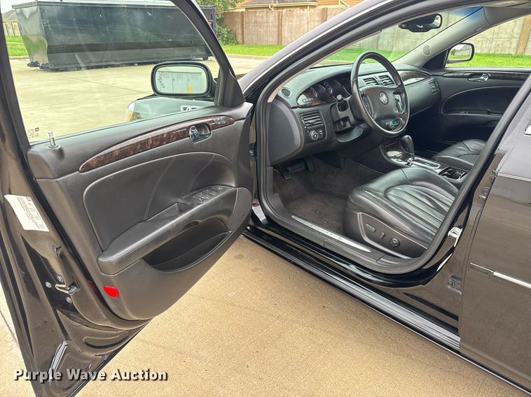 image for item DY0439 2006 Buick Lucerne CXS 