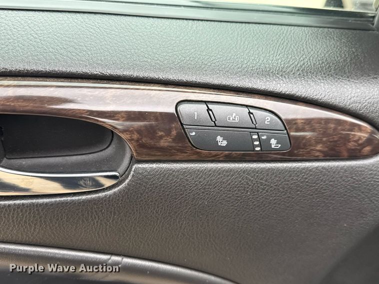 image for item DY0439 2006 Buick Lucerne CXS 