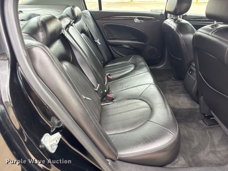 image for item DY0439 2006 Buick Lucerne CXS 