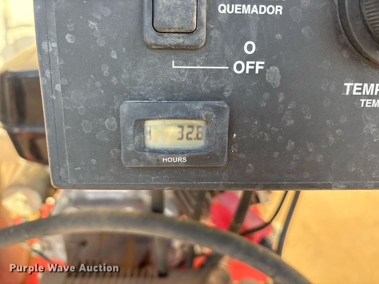 image for item DY0801 2010 Hotsy 1075SSE hot pressure washer