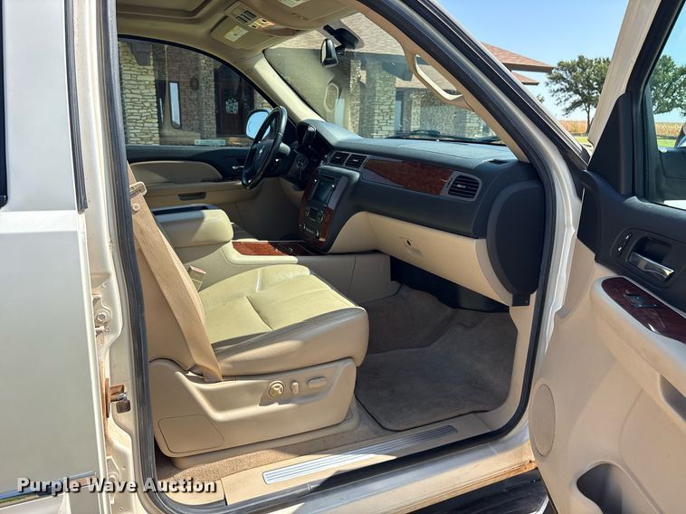 image for item DY0802 2008 Chevrolet Tahoe SUV