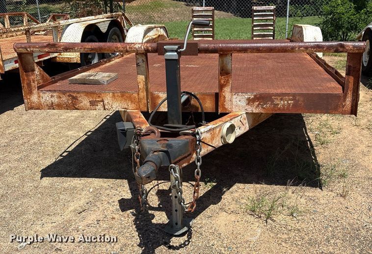image for item DY0857 2003 Shop built utility trailer