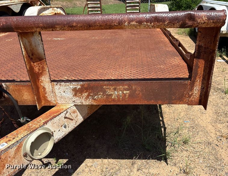 image for item DY0857 2003 Shop built utility trailer