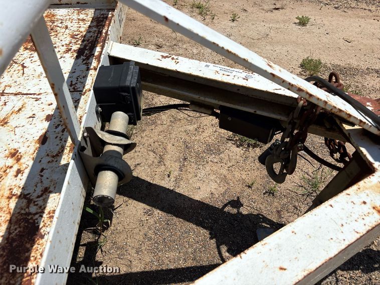 image for item DY0858 1990 Shop built utility trailer