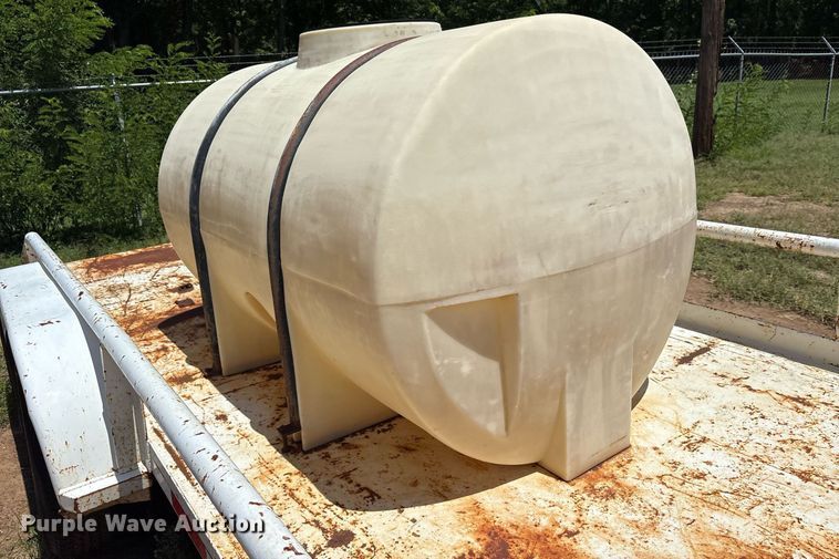 image for item DY0858 1990 Shop built utility trailer