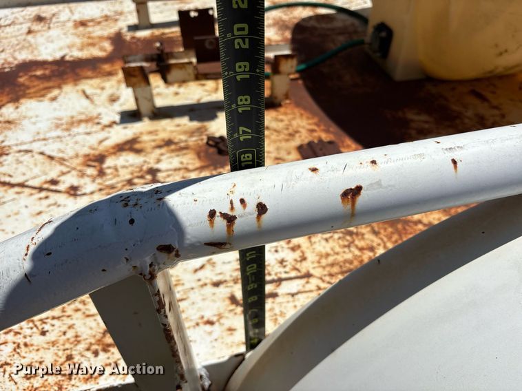 image for item DY0858 1990 Shop built utility trailer