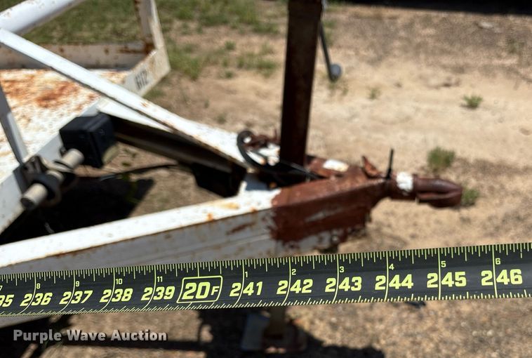 image for item DY0858 1990 Shop built utility trailer