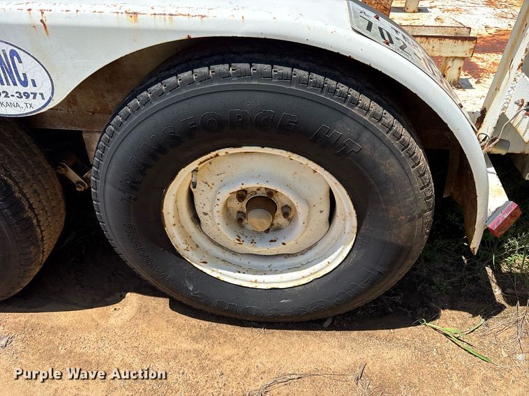 image for item DY0858 1990 Shop built utility trailer