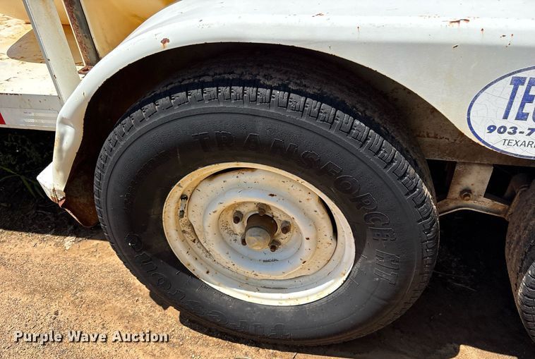 image for item DY0858 1990 Shop built utility trailer