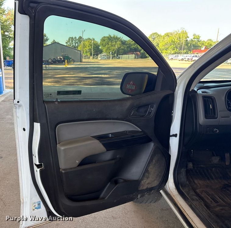 image for item DY0859 2016 Chevrolet Colorado Ext. Cab pickup truck