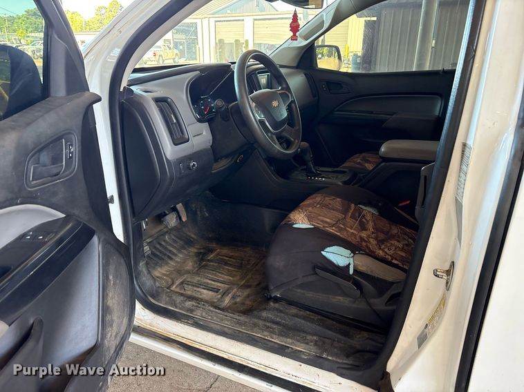 image for item DY0859 2016 Chevrolet Colorado Ext. Cab pickup truck
