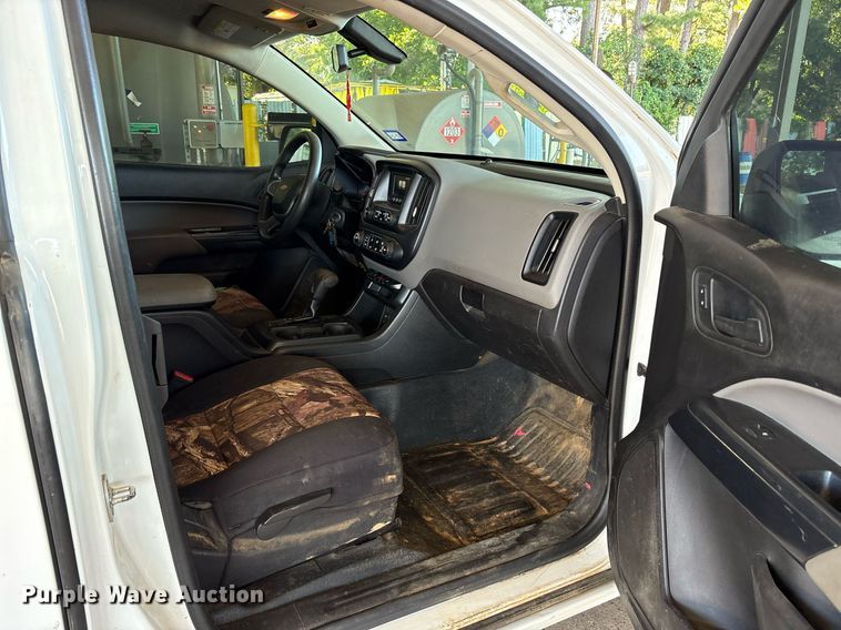 image for item DY0859 2016 Chevrolet Colorado Ext. Cab pickup truck